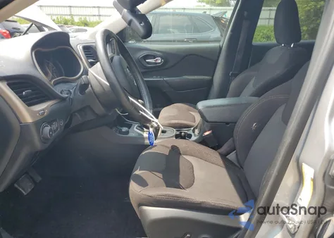 2017 Jeep Cherokee Latitude from USA, damaged, VIN 1C4PJMCS6HW552076